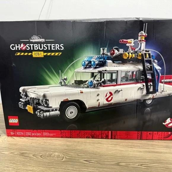 Lego Ghostbusters Ecto-1 Building Set - White, Red, Black